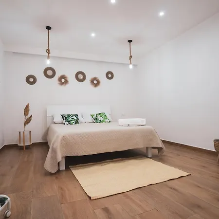 Macrame Bed & Breakfast *